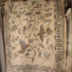 $3/$12 Or $5 Each             Elegant Embroidered Woven Rectangular Wrap